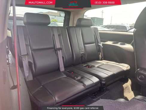 Used 2011 Chevrolet Suburban LTZ AWD/4WD image 24