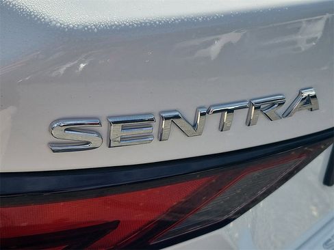 New 2025 Nissan Sentra SV image 12
