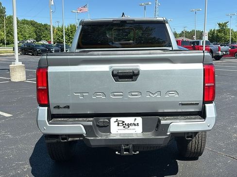 New 2026 Toyota Tacoma TRD Off-Road w/ TRD Off Road Upgrade Package AWD/4WD image 35