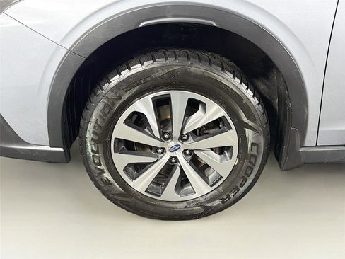 Used 2022 Subaru Outback Premium AWD/4WD image 31