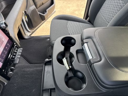 New 2025 RAM 2500 Tradesman image 25