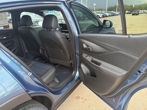New 2026 Buick Envista Sport Touring w/ Convenience I Package FWD image 39