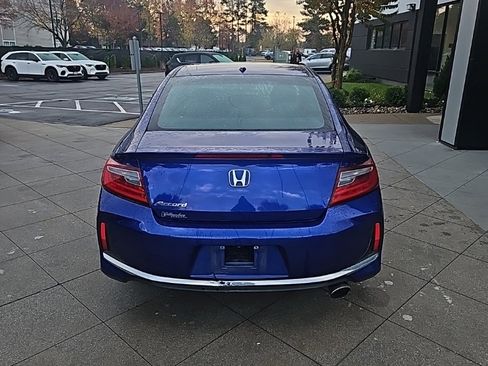 Used 2017 Honda Accord EX-L image 5