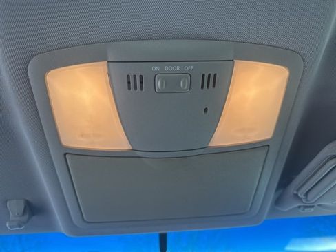 Used 2013 INFINITI G37 Journey image 29