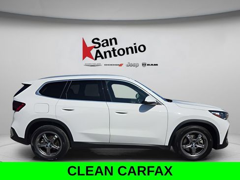 Used 2023 BMW X1 xDrive28i image 9