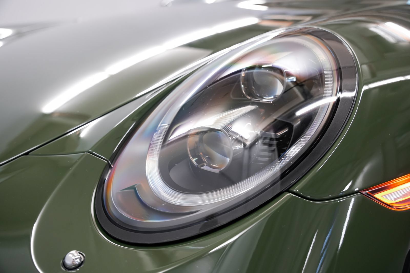 Used 2019 Porsche 911 GT3 RWD image 33