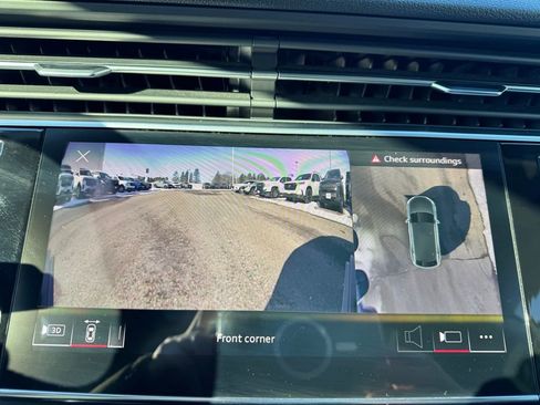 Used 2023 Audi Q8 Premium Plus w/ Premium Plus Package image 19