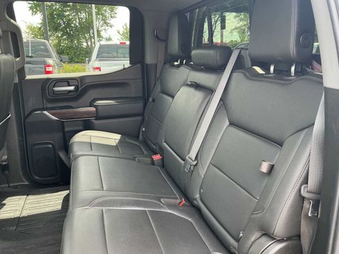 Used 2022 GMC Sierra 1500 SLT w/ SLT Premium Plus Package AWD/4WD image 22