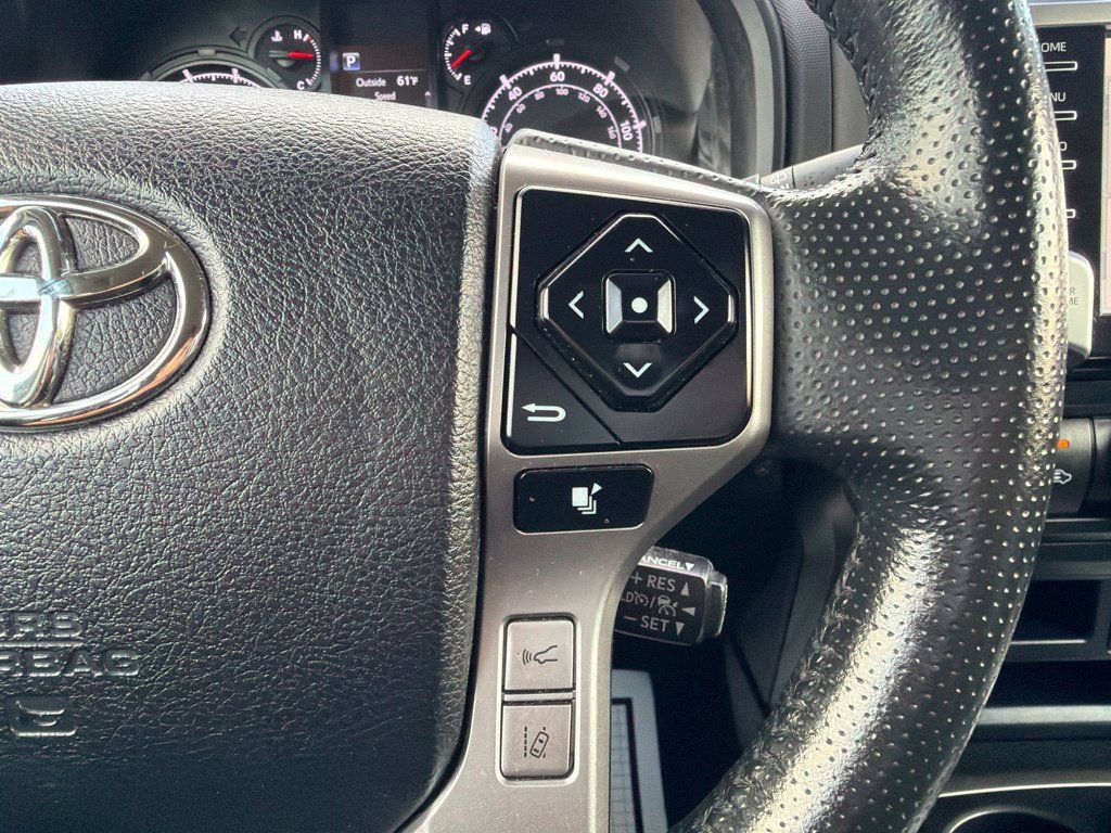 Used 2024 Toyota 4Runner SR5 Premium AWD/4WD image 31