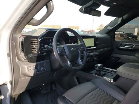 Used 2024 Chevrolet Silverado 1500 ZR2 w/ LPO, Dark Essentials Package image 10