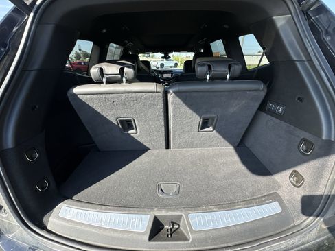 Certified 2025 Cadillac XT6 Premium Luxury image 26