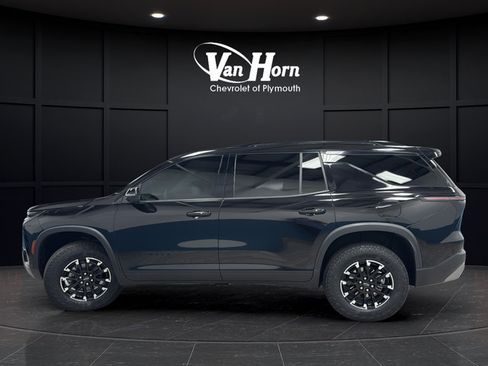 Used 2024 Chevrolet Traverse Z71 AWD/4WD image 4
