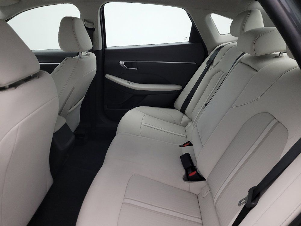 Used 2023 Hyundai Sonata SEL FWD image 18