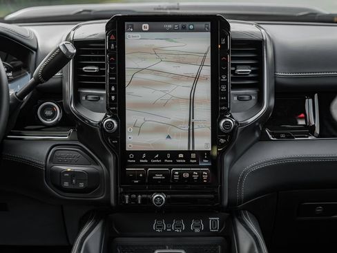 New 2026 RAM 2500 Limited image 25