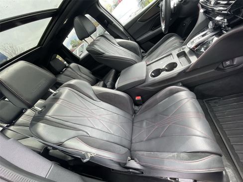 Used 2025 Acura MDX Type S AWD/4WD image 22