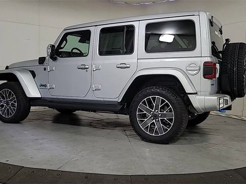 Used 2024 Jeep Wrangler High Altitude image 5