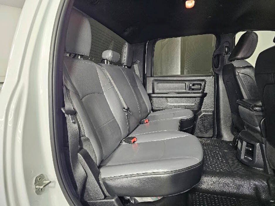 Used 2024 RAM 2500 Tradesman w/ Snow Chief Group AWD/4WD image 18