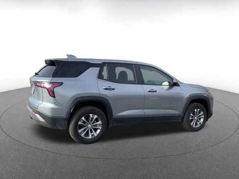 Used 2025 Chevrolet Equinox LT image 15