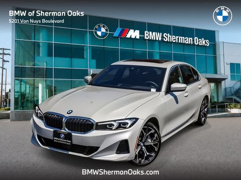 Used 2026 BMW 330i Sedan w/ Convenience Package RWD image 1