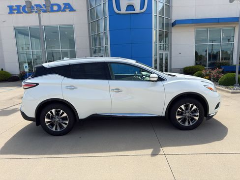 Used 2017 Nissan Murano SL FWD image 4