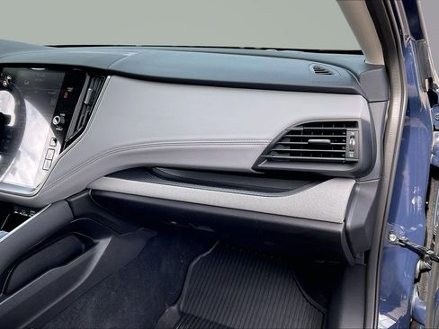 Used 2025 Subaru Legacy Premium image 15