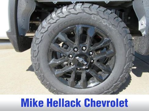 New 2026 Chevrolet Silverado 2500 LT w/ Trail Boss Package AWD/4WD image 9