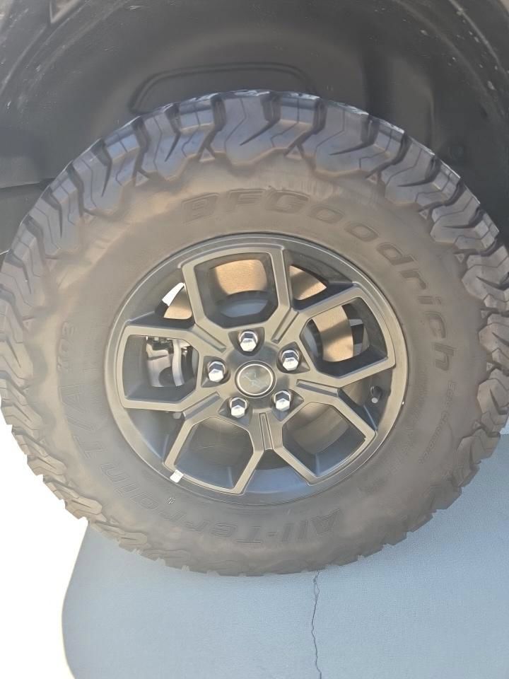 Used 2024 Jeep Wrangler Unlimited AWD/4WD image 9