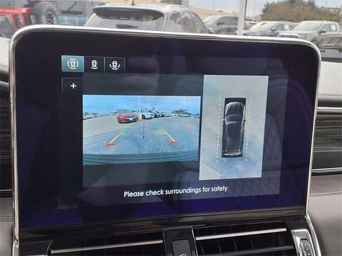 Used 2020 Lincoln Navigator Black Label w/ Cargo Convenience Package image 20