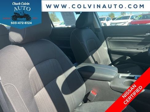 Certified 2025 Nissan Altima 2.5 SV FWD image 24