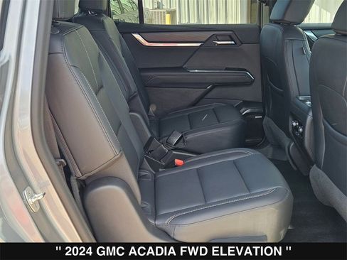 Used 2024 GMC Acadia Elevation w/ Luxury Package image 27