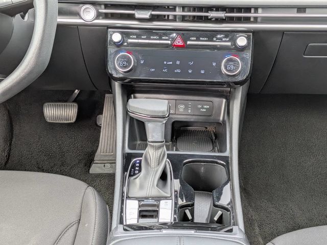 Used 2025 Hyundai Tucson SEL FWD image 18