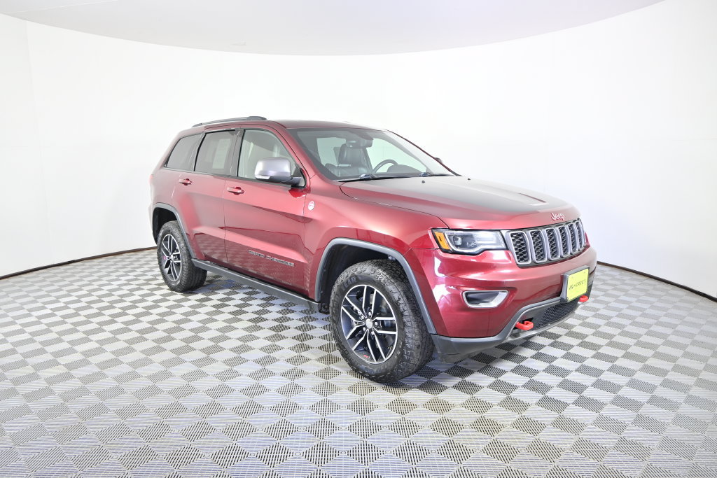 Used 2017 Jeep Grand Cherokee Trailhawk w/ Trailhawk Luxury Group AWD/4WD image 9