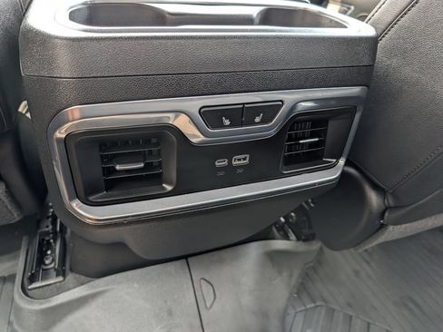 Used 2025 Chevrolet Silverado 2500 LTZ w/ LTZ Convenience Package AWD/4WD image 20