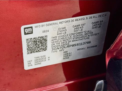 Used 2025 Chevrolet Equinox EV LT w/ Convenience Package FWD image 34