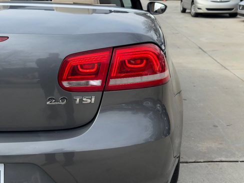 Used 2012 Volkswagen Eos Komfort image 11