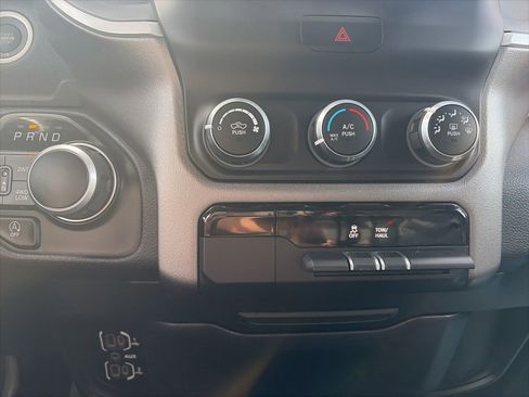 Used 2020 RAM 1500 Big Horn image 17