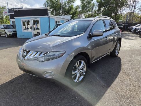 Used 2009 Nissan Murano LE AWD/4WD image 9