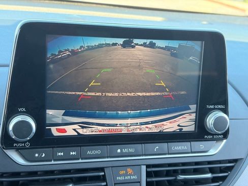Certified 2023 Nissan Altima 2.5 SR FWD image 24