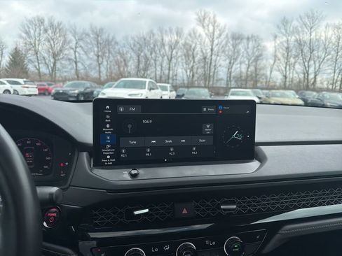 Used 2023 Honda Accord EX-L image 15