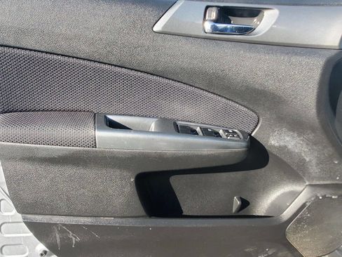 Used 2013 Subaru Forester 2.5X Premium image 13