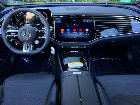 New 2026 Mercedes-Benz E 53 AMG e 4MATIC Sedan image 2