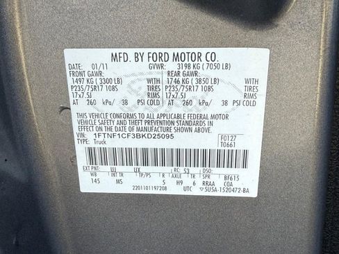 Used 2011 Ford F150 XLT w/ XLT Convenience Pkg image 13