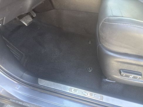 Used 2018 Lexus NX 300 image 8