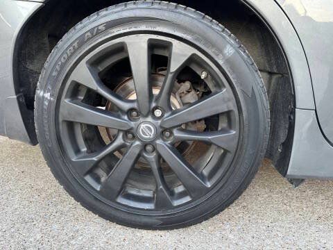 Used 2016 Nissan Altima 2.5 SR FWD image 28