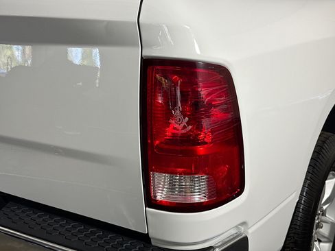 Used 2020 RAM 1500 Tradesman w/ Chrome Plus Package RWD image 33