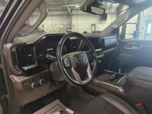 Used 2024 GMC Sierra 2500 SLT w/ SLT Premium Package image 13
