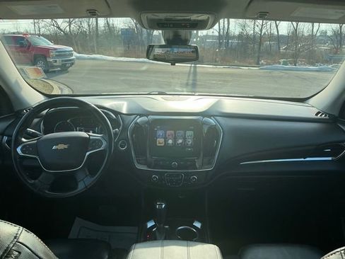 Used 2018 Chevrolet Traverse LT w/ LPO, Floor Liner Package image 21