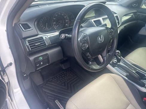 Used 2014 Honda Accord EX-L image 16