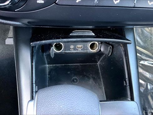 Used 2019 Kia Sorento FWD image 22