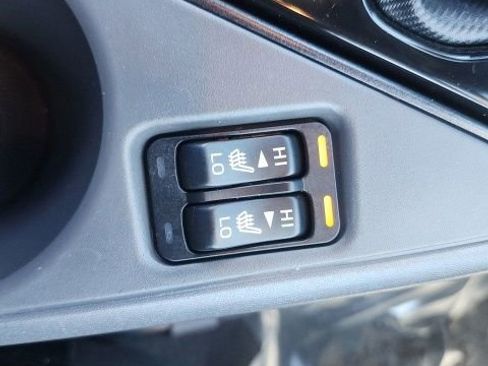 Used 2025 Subaru Crosstrek 2.5i Sport AWD/4WD image 27